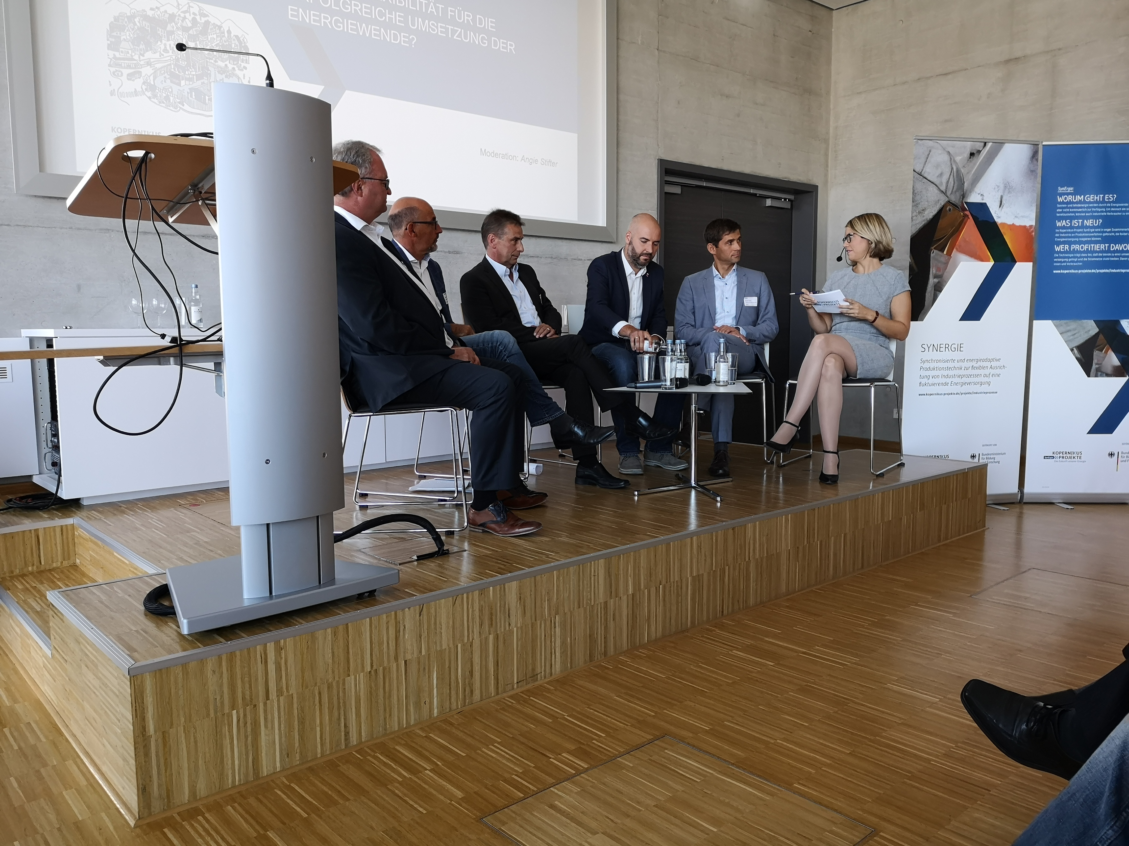 Podiumsdiskussion Forschungswende